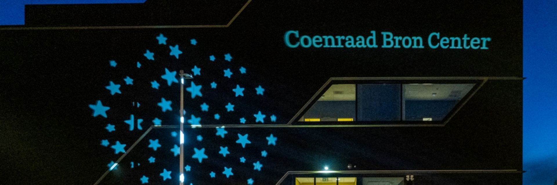 Name new data center UG on Zernike Campus: Coenraad Bron Center