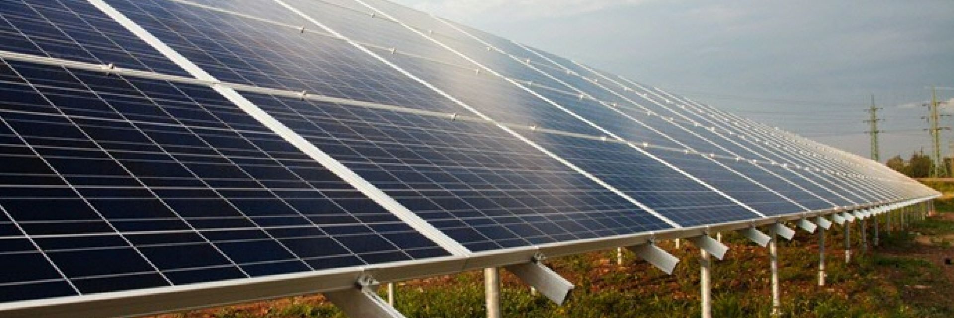 UG installs huge solar panel field on Zernike Campus