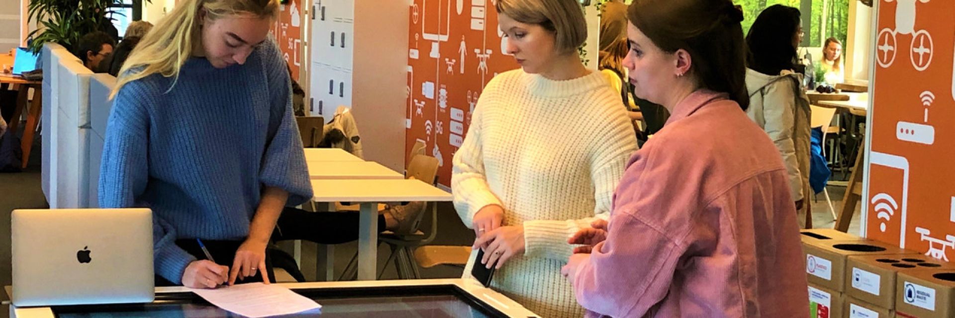 More students find their way to the Digital Society Hub