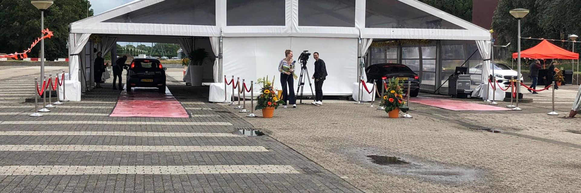 Drive Thru graduation at Hanze University on Zernike Campus