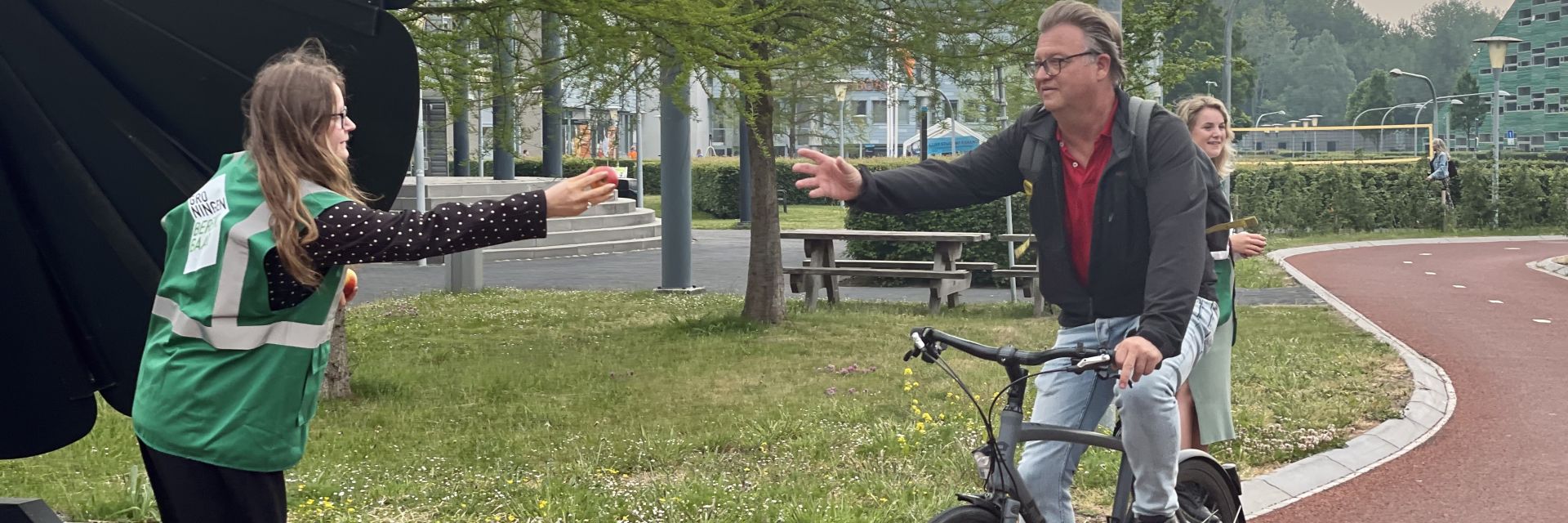 Traktatie en fietscheck tijdens landelijke Fiets naar je Werk Dag