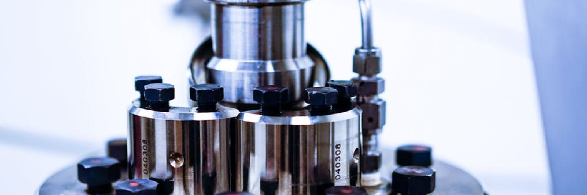 A Groningen goldmine:  business in biobanking