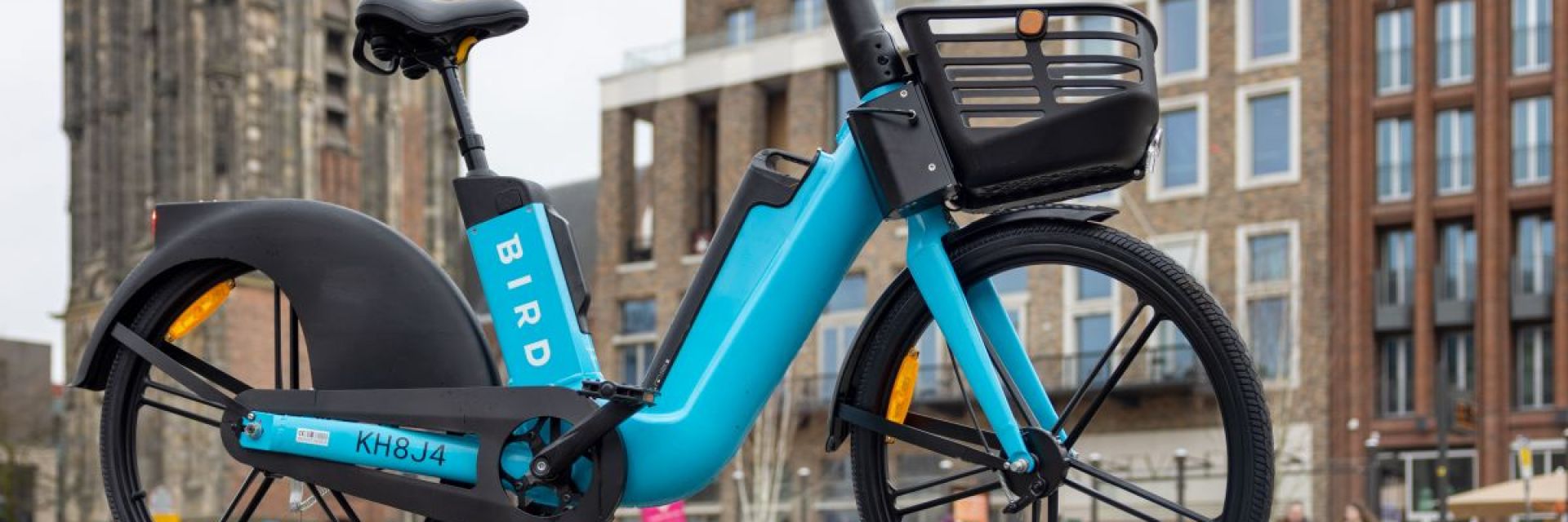 Hundred electrical bikes available