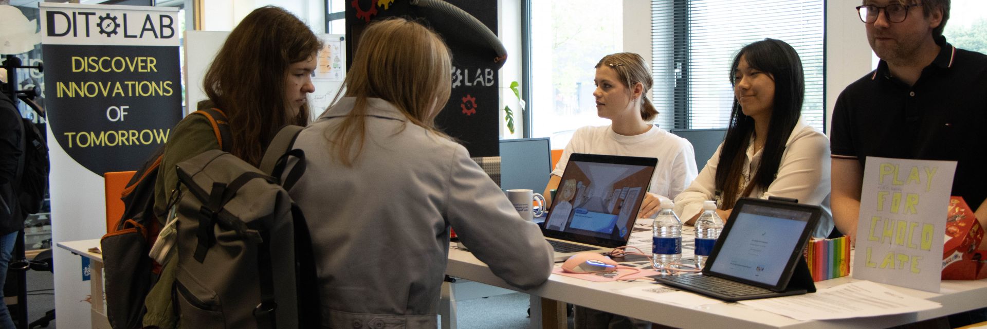 Innovation collaboration between Hanze Digital Society Hub and DUO extended