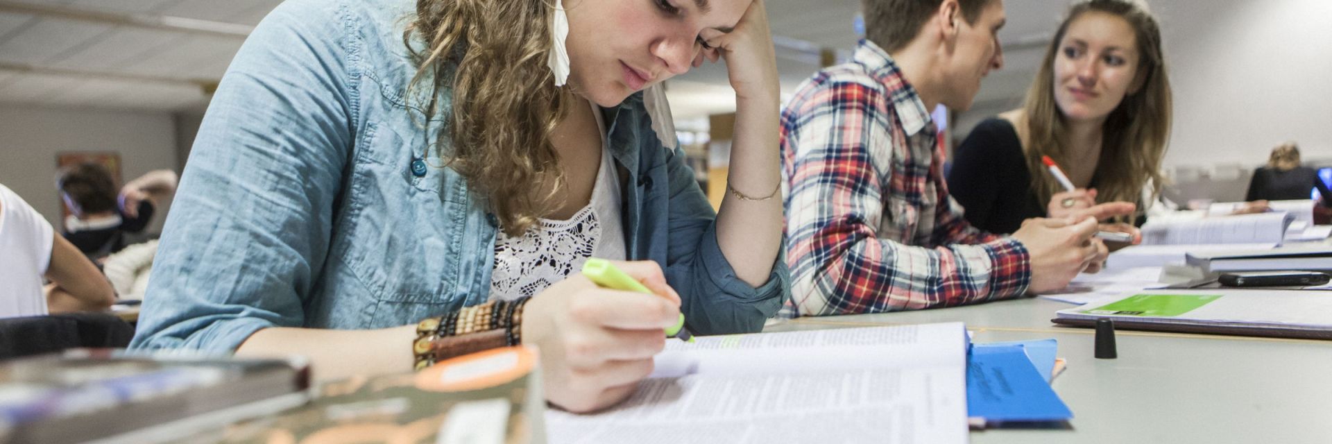 Knowledge institutes